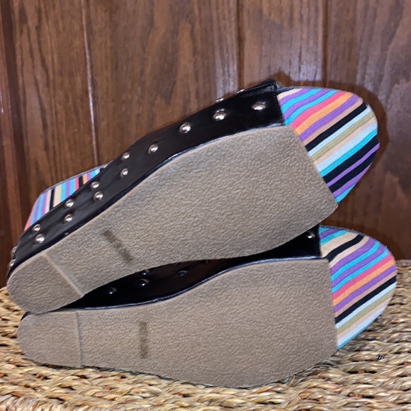 Passions Studded Multi-colored Platform Sandals-Style-Debbie-Women’s Size 10 - Picture 11 of 11